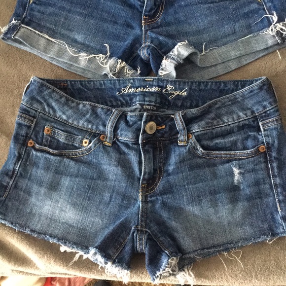 3 American Eagle shorts size 2 - Picture 2 of 8